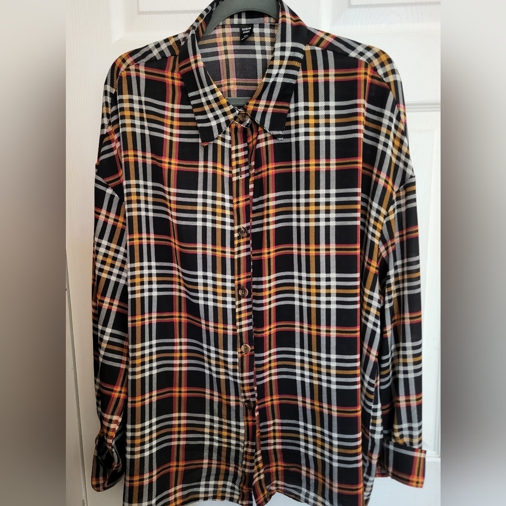 SHEIN Lightweight Black Gold & Red Plaid Blouse. Size 2X.